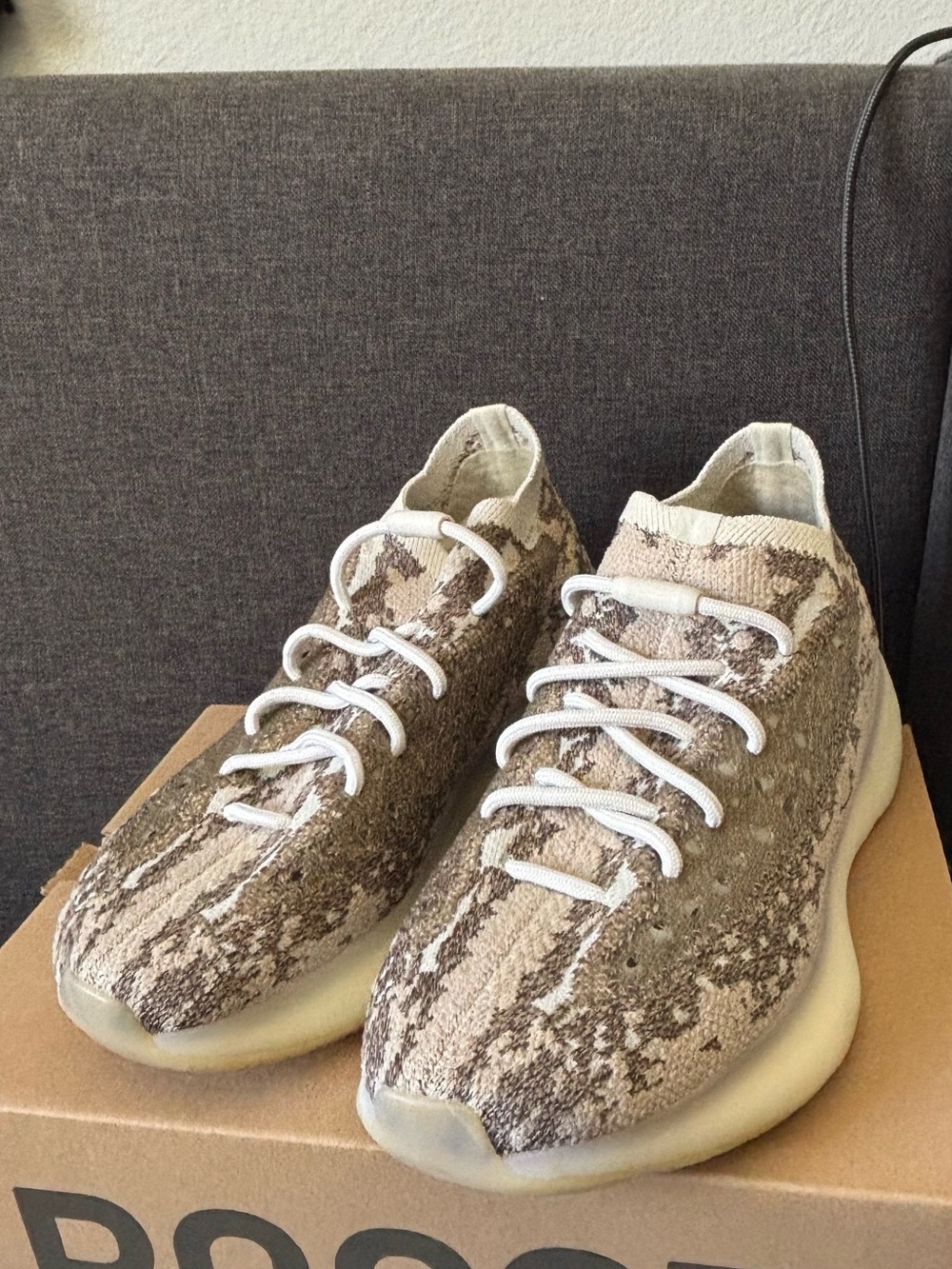 Yeezy 380 sneakers / pyrite - size 8.5 women’s/7 men’s/youth